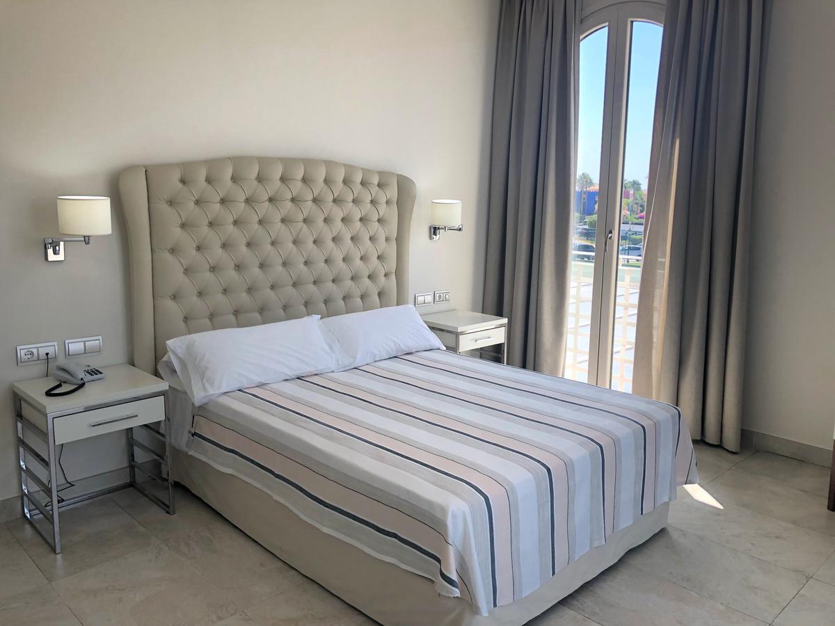 Hotel Atlantico Zahara de los Atunes Extérieur photo