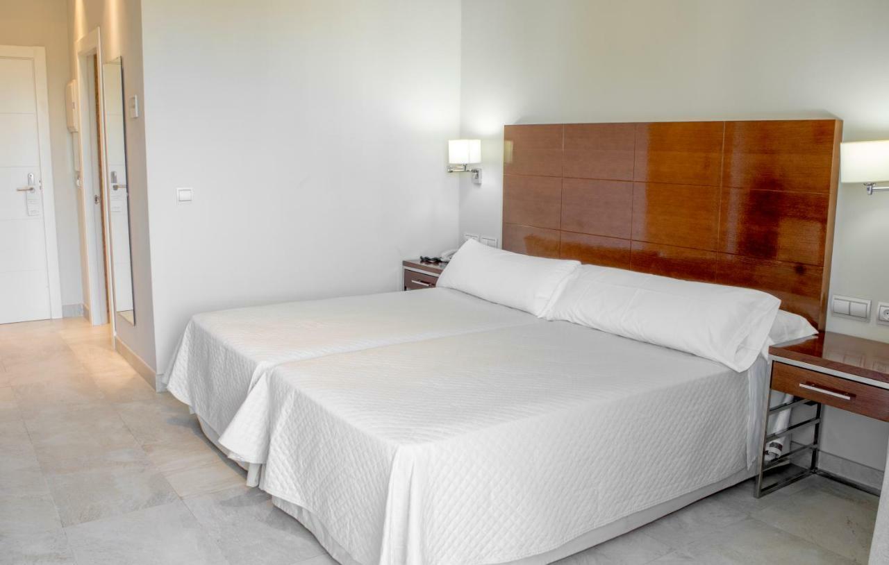 Hotel Atlantico Zahara de los Atunes Extérieur photo